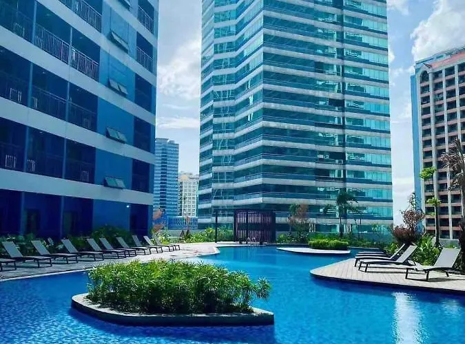 Fully Furnished 1 Bedroom With Balcony In Air Residences Makati Philippines 4*